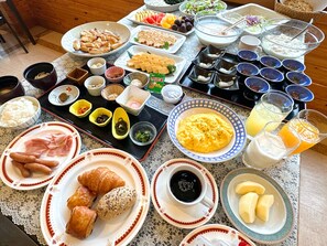 Free daily buffet breakfast  - AWONE SHIRAKAMI JUNIKO (Fukaura)
