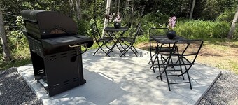 Sakura Valley Studio Suite #7 / Private Entrance in beautiful Annapolis Valley