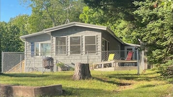 Front of cabin. Facing lake