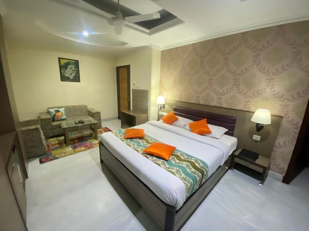 Superior Double Room, City View | Free WiFi
