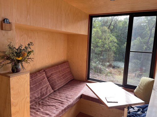 Private bespoke tiny house on rosemary farm & distillery, close to Wilson's Prom