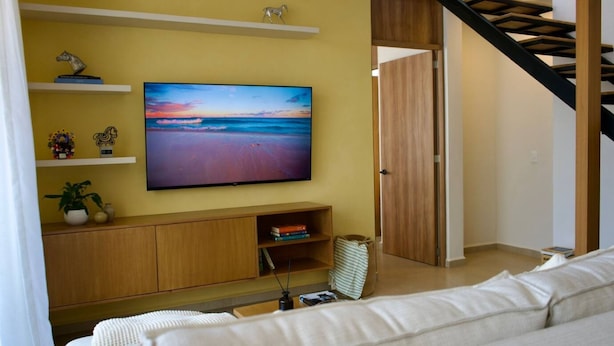 House - Modern Condo in Flamingos - Pool Gym Concierge (Bucerías)