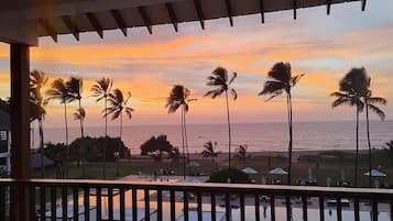 Superior Suite, Balcony, Sea View | In-room safe, iron/ironing board (on request), WiFi (free)