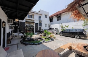 Fachada da propriedade