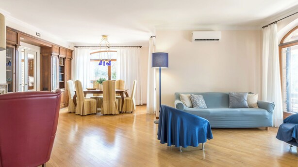 TV - Italian Experience - Villa Althea (Civitanova Marche)