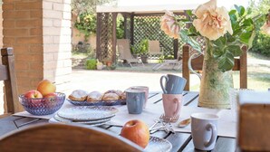 Outdoor dining - Italian Experience - Villa Althea (Civitanova Marche)