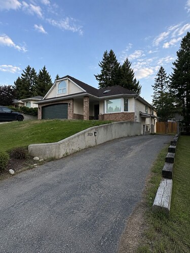Mt. Fisher Legal Guest Suite –Private Entrance.