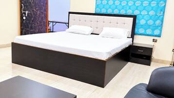 Deluxe Double Room, Multiple Beds, Air conditioning | View from room