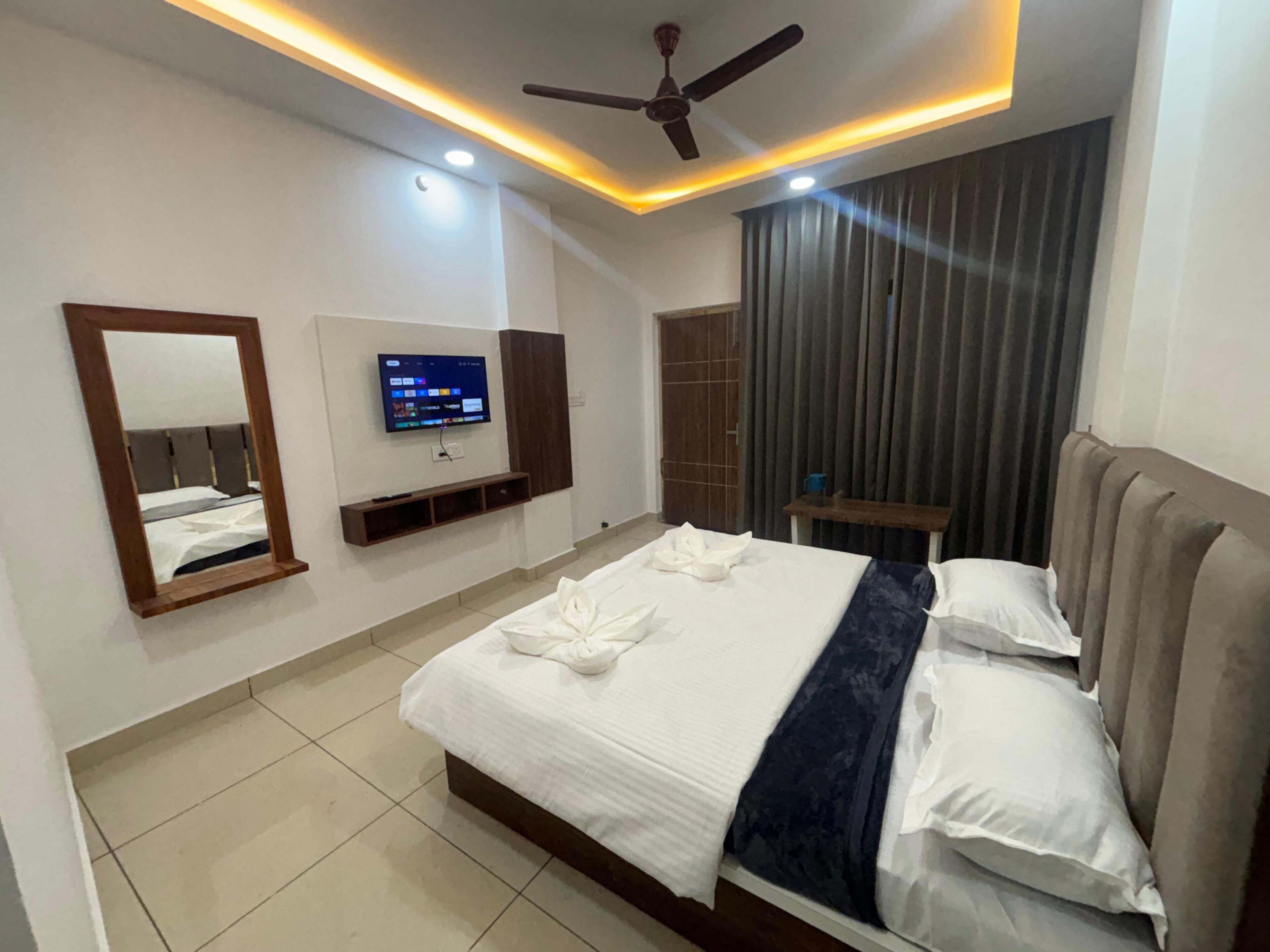 Superior Double Room, Balcony, Mountain View