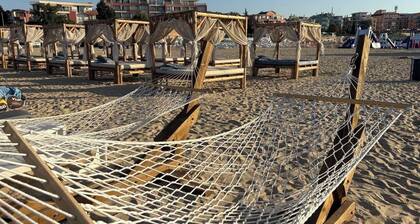Komfortables Apartment mit 2 Schlafzimmern direkt am Strand in Nessebar