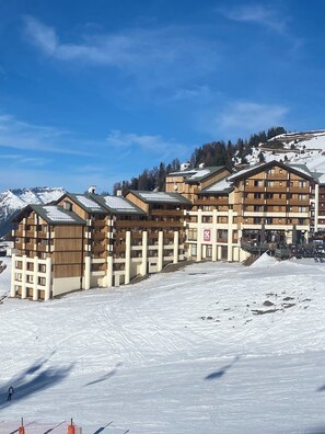 Esterni