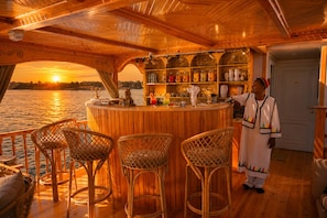 Food and drink - Kenzy Dahabeya Luxury Cruise (Aswan)