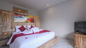Double Room With Balcony | Desk, free WiFi