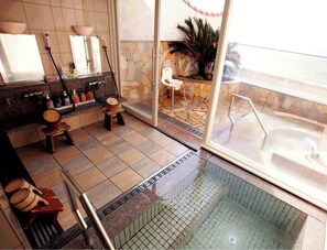 Sauna, poreallas, kuumia lähteitä