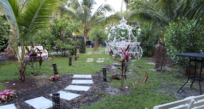 Jungle by the Sea Luxury 5BR Villa
