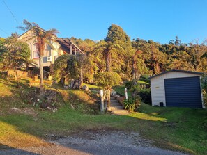 Property grounds - Dudley House – Where the Coast Casts Its Spell (Ngakawau)