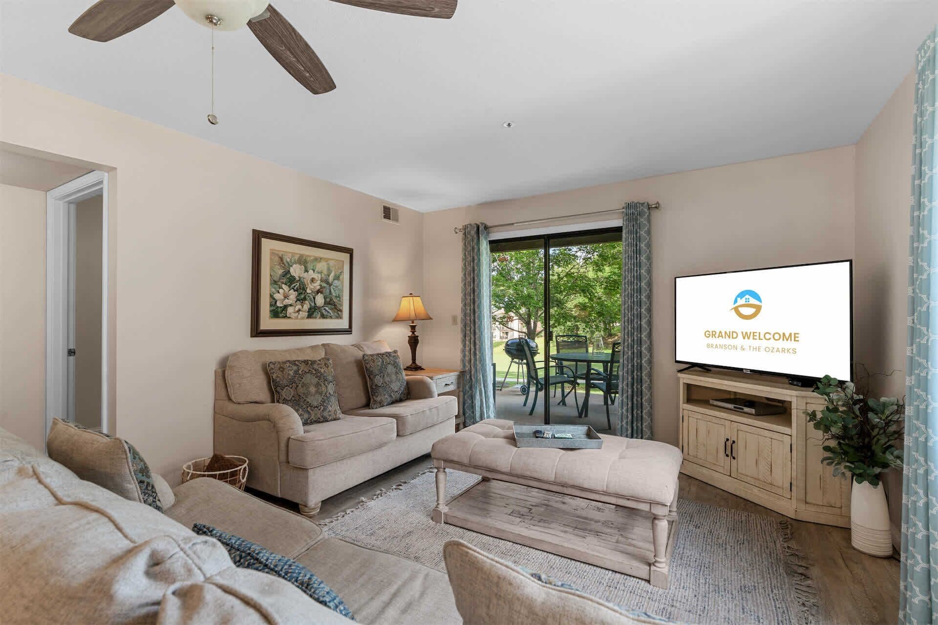 Condo, Multiple Beds, Golf View (Birdie's Nest) | Living area