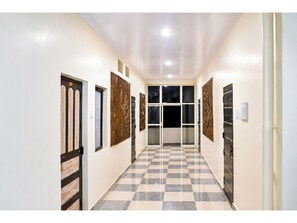 Lobby - Hotel Bhagwaan Das Varanasi (Varanasi)