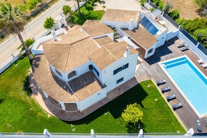 Exterior - Luxury Villa with Heatable Pool and BBQ (Benagil)