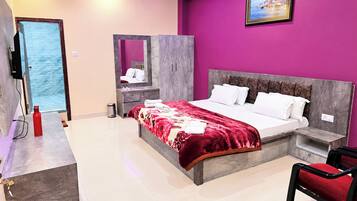 Deluxe Double Room, Air conditioning | View from room