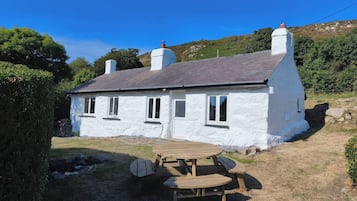 Cottage | Exterior