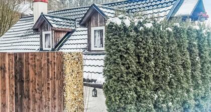 Wonderful private villa for 14 guests with WIFI, TV and pets allowed