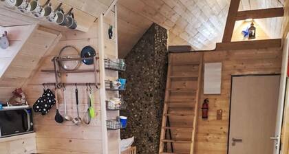 Beautiful private villa for 14 people with WIFI, TV and pets allowed