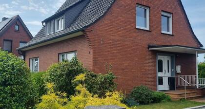 ruhige, gemütliche Ferienwohnung 62 m2 im OG für 2 Personen