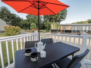 Outdoor dining - 73 CILDRAETH, pet friendly, country holiday cottage in Llanarth (New Quay)