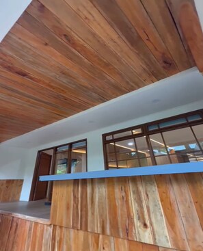 Cabaña Confort, vistas a la colina | Interior
