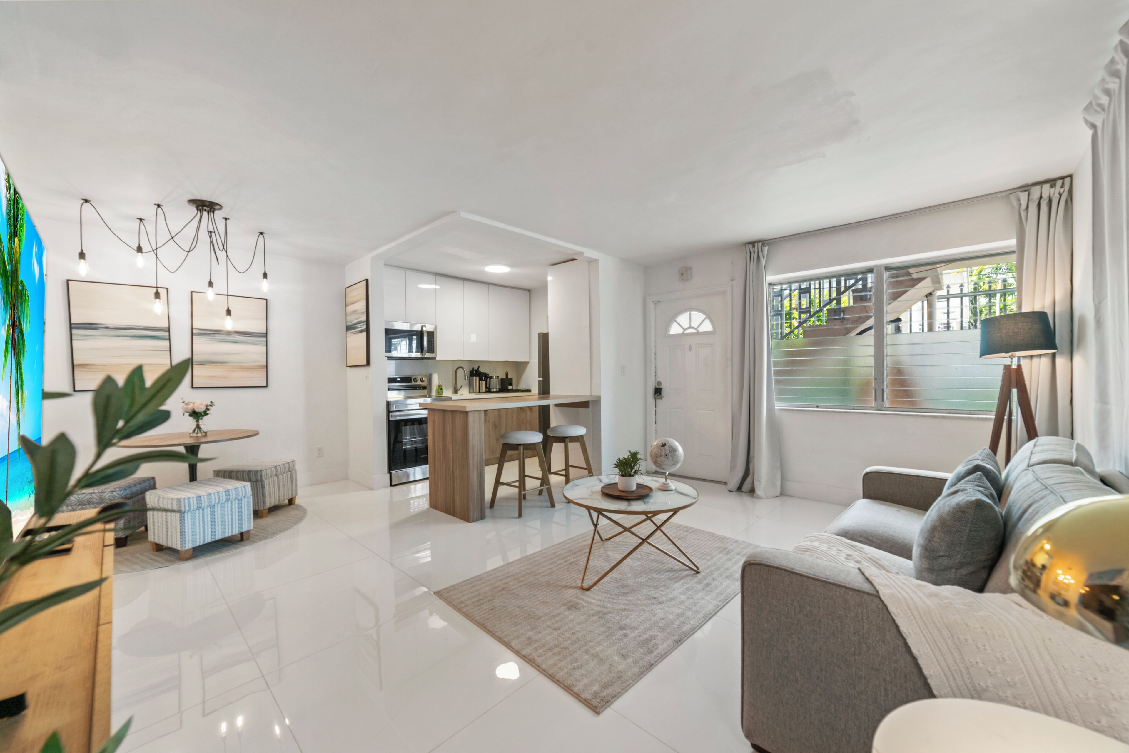 Apartamento luxo, vista para o mar | Sala de estar