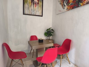 Kamar Double Deluks | Tempat makan