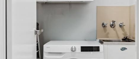 House | 2 bedrooms, high-speed internet