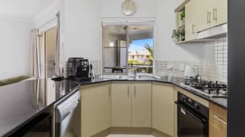 House | 2 bedrooms, high-speed internet