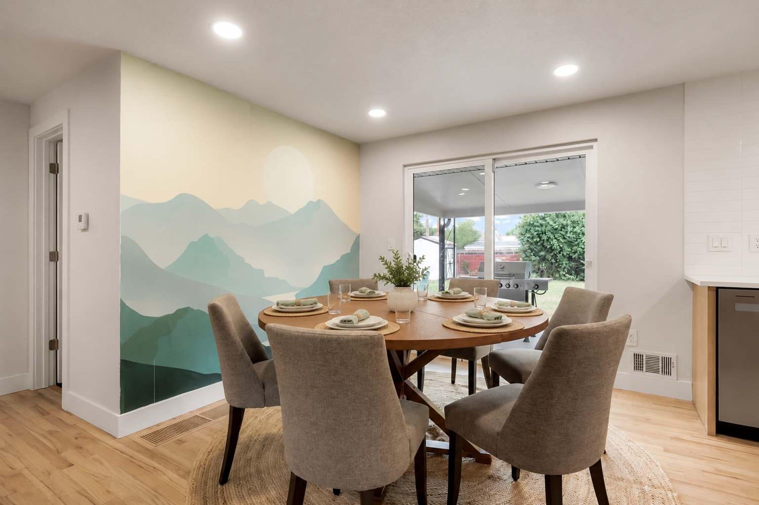 House | 5 bedrooms, high-speed internet