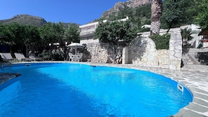 House | Pool - Charming Holiday Home Near Sea (Castellammare del Golfo)