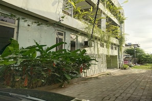 Perincian bahagian luar