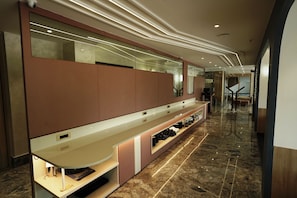 Restaurant - Hotel Cloud by ARIENA (Raipur)