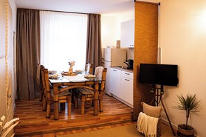 Apartment, Bergblick | Speisen