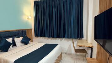 Kamar Double Deluks, pemandangan kota | Kedap suara dan Wi-Fi gratis