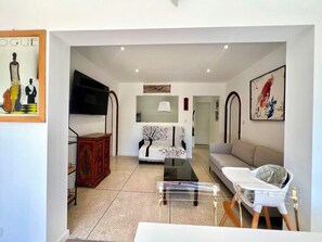 Smart TV - Garden level beach pool 200m air-conditioned (Roquebrune-sur-Argens)