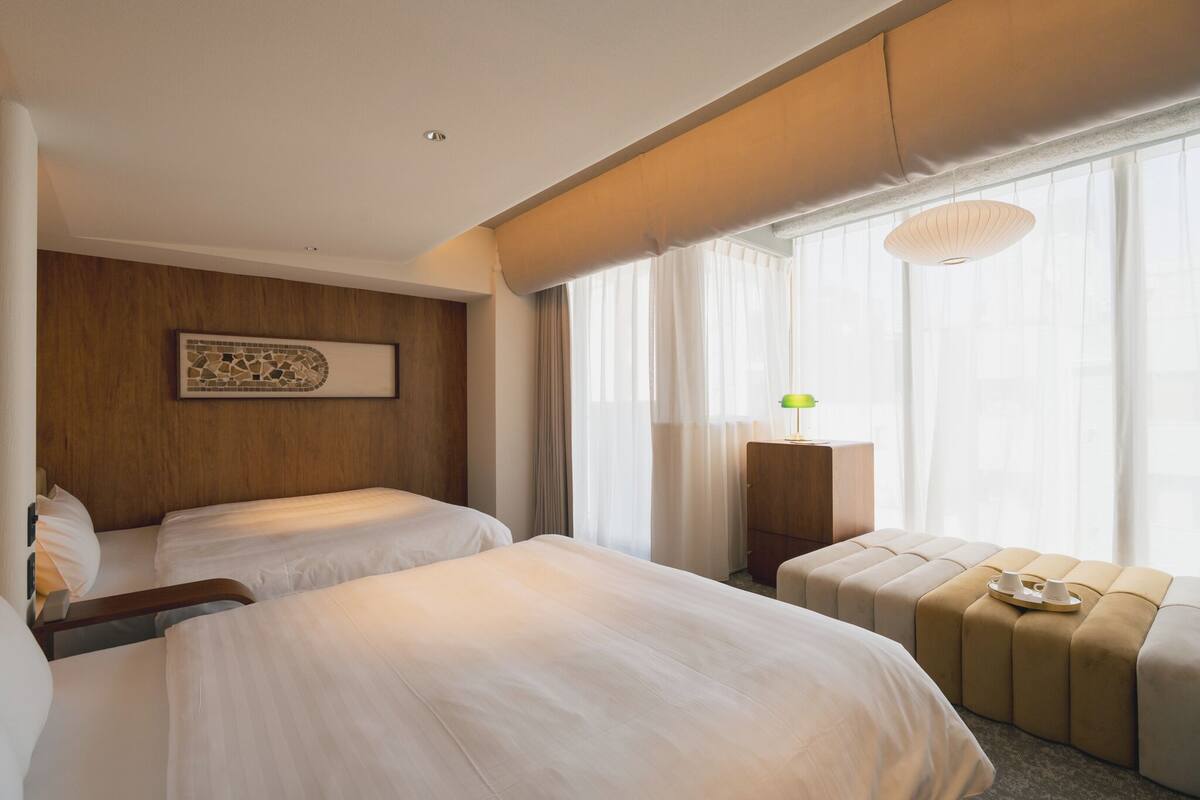 Deluxe Twin Room, 2 Queen Beds, Non Smoking | In-room safe, desk, blackout drapes, WiFi (free)
