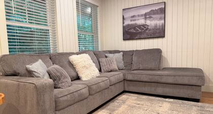 Cozy 2-bedroom cabin in Crozier