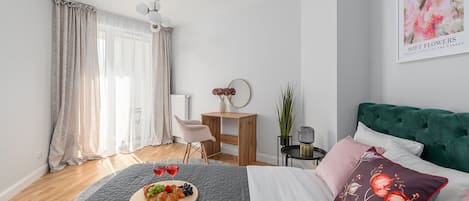 Íbúð | 1 svefnherbergi, vinnuaðstaða fyrir fartölvur, straujárn/strauborð