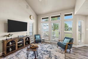 Living area - Uninterrupted Gulf Views + Steps to Beach (Galveston)