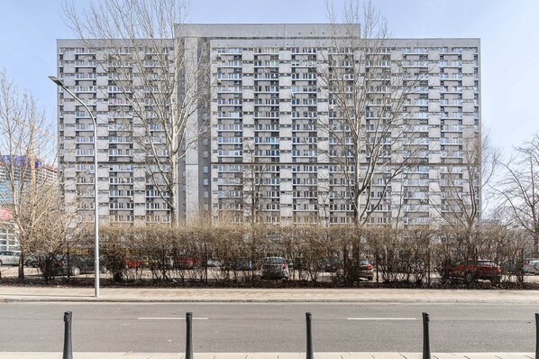 Exterior - Warsaw Flat on Pereca (Warsaw)