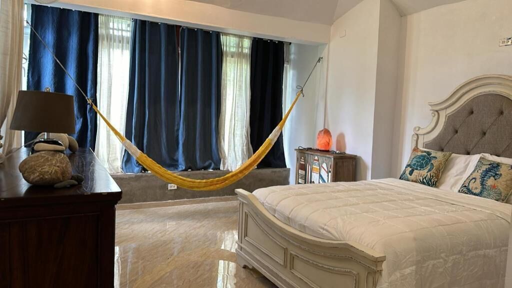 Dobbeltrom – deluxe, 1 dobbeltseng, privat bad, strandutsikt | Wi-fi (inkludert)