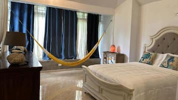 Dobbeltrom – deluxe, 1 dobbeltseng, privat bad, strandutsikt | Wi-fi (inkludert)