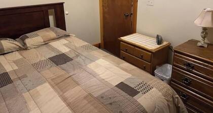Tranquil 3-bedroom cottage right on the Susquehanna River in charming Towanda