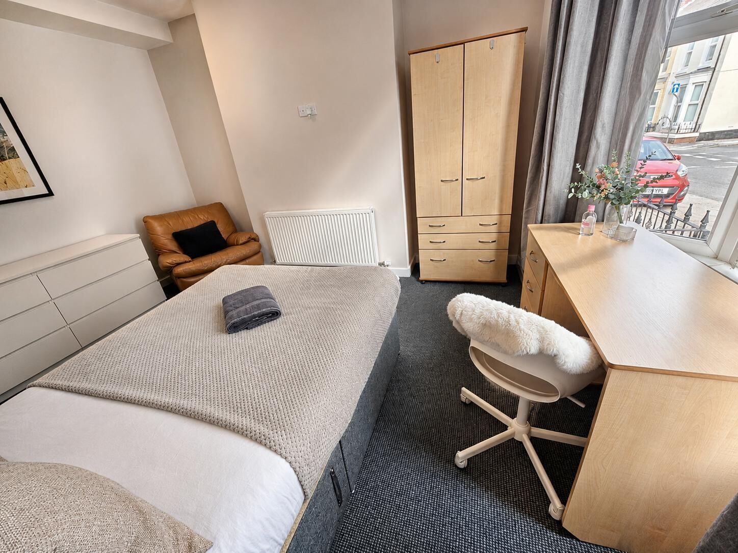 Iron/ironing board, WiFi